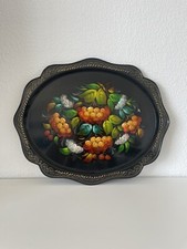 Ancien plateau en tôle peint