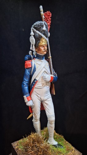 Figurine grenadier la - figurine,