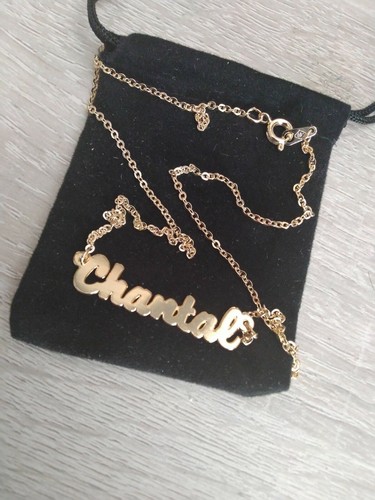 Collier ras cou prénom - cou,