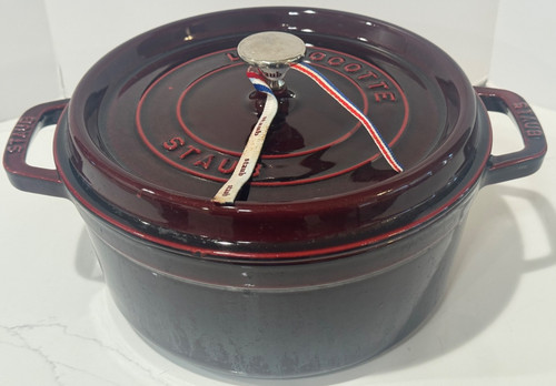 Staub cast iron cocottee - la,