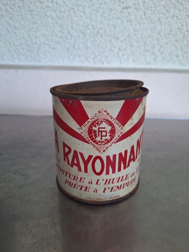 Ancienne boite peinture - de, la