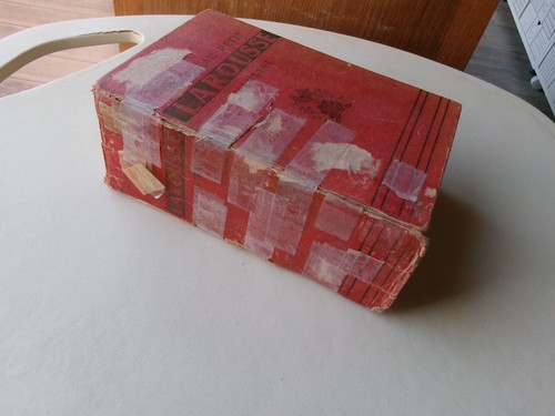 Dictionnaire français nouveau - français,
