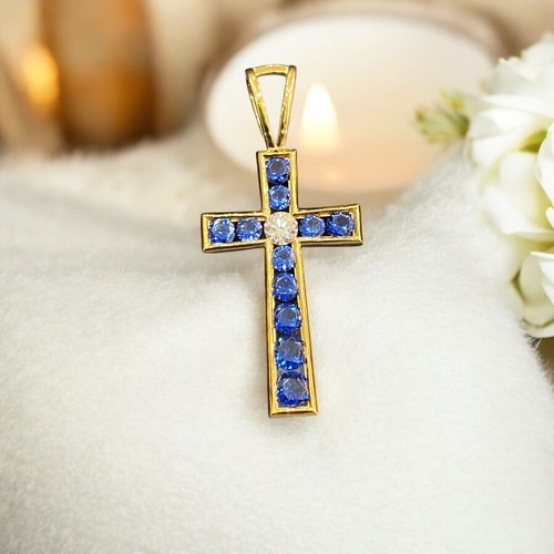 Pendentif croix unisexe saphir