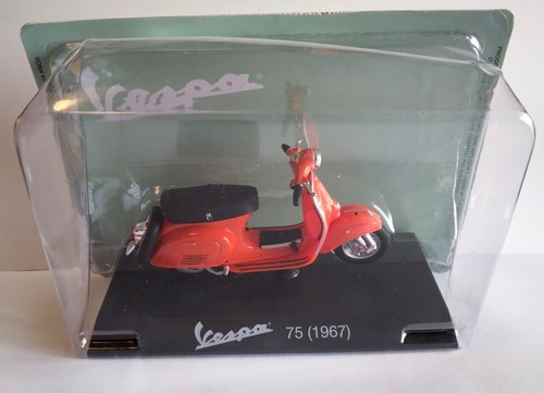 Die cast vespa - die, 75