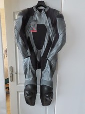 COMBINAISON CUIR MOTO DAINESE