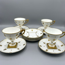 Service en porcelaine de Paris signé Le Tallec – décor or abeilles & étoiles 