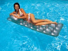 Matelas Avec 18 Trou Grise