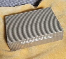 Ancienne Boîte À Cigarettes En Métal Argenté Chromé Vintage 