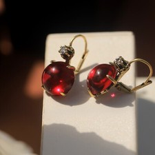 Boucles d'oreilles Dormeuse Doré Art Deco Demi Perle CZ Rouge Simple SC2