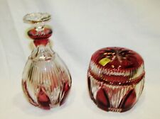 FLACON DE TOILETTE / parfum / et SA BOITE à POUDRE CRISTAL DE BOHEME ROUGE