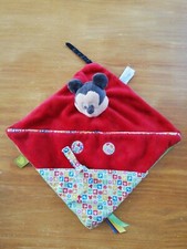 Doudou Disney Baby Nicotoy Mickey Plat Rouge vert Poche Lien Attache Tétine
