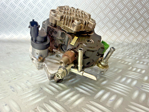 Pompe injection toyota yaris - pompe,