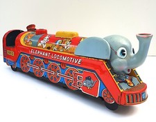 LOCOMOTIVE À VAPEUR ÉLÉPHANT AVEC FUMÉE ET BRUITAGE ANCIEN JOUET ANNÉES 60 VIDÉO