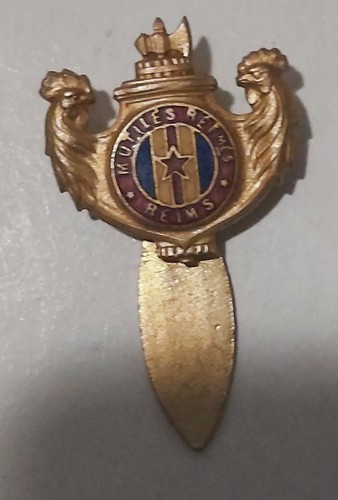Insigne militaire mutilés et - insigne,