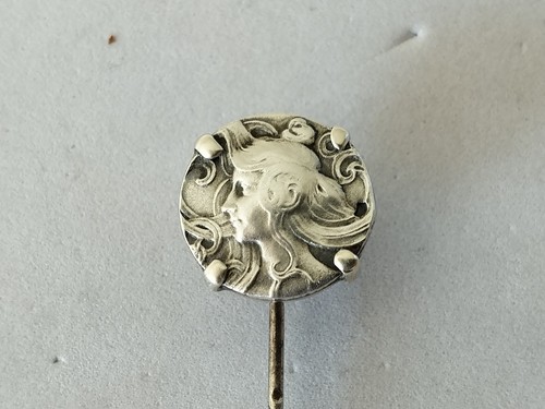 Ancienne épingle col art - de,