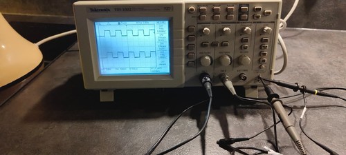 Tektronix tds 1002 - tektronix,