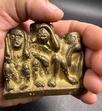 Presse-papier en bronze doré " les 3 singes " sagesse !