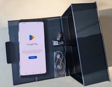 Samsung Galaxy S9 SM-G960F/DS- Noir (Désimlocké) état neuf à 1€ sans réserve !