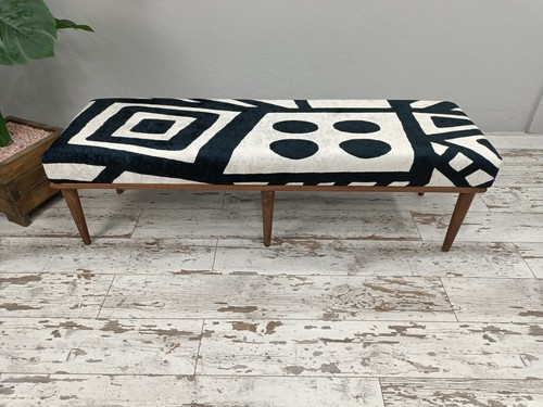 Upholstered ottoman bench