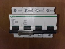 Disjoncteur tetra 100a courbe - tetra,