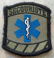 écusson secouriste - Velcro au dos