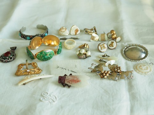 Lot bijoux anciens - bijoux,