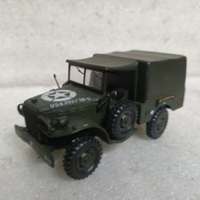 SUN STAR MILITAIRE 1/43 DODGE