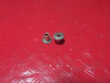 2 entretoises patte arrière