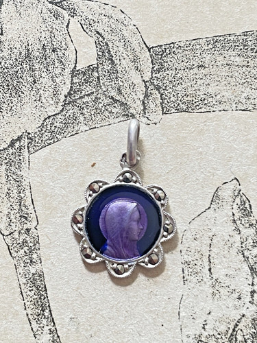 Pendentif médaille - pendentif, /