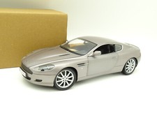 Minichamps SB 1/18 - Aston Martin DB9 Silver