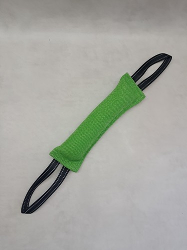Boudin vert mordant chien