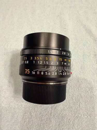 Leica summilux 35mm - m, f1.4