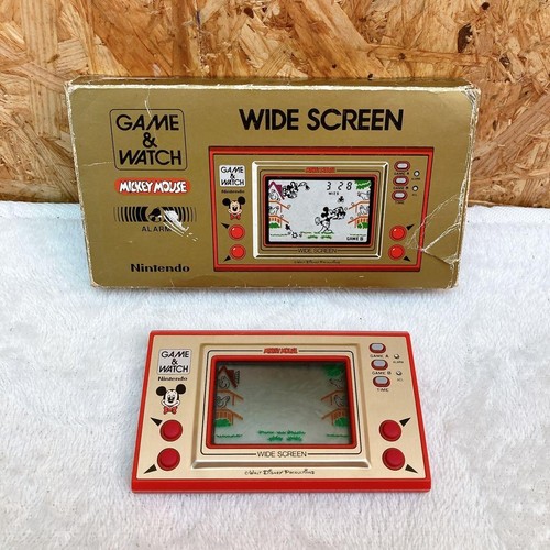 Nintendo game watch - game,