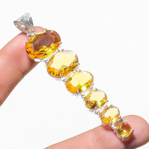 Pendentif solitaire pierre