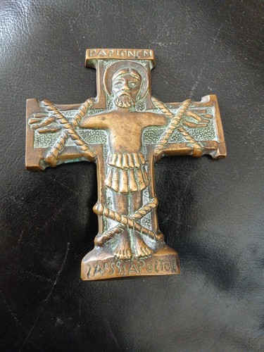 Rare christ aux - rare,