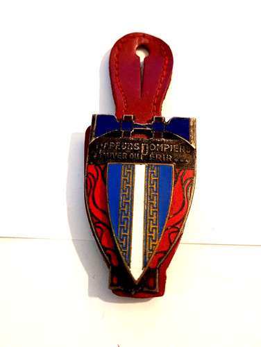 Insigne pucelle de pompier - insigne, ,