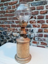 Ancienne lampe dorée à