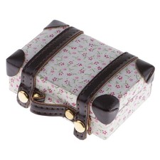 Valises miniatures vintage à