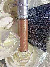 T LECLERC BRILLANT A LEVRES  12 ROSE pétale incrusté de paillettes VALEUR 17€