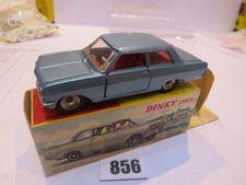 DINKY TOYS -LOT 856  - 542