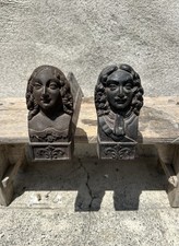 Paire de chenets anciens en fonte, couple, pair of antique cast iron andirons