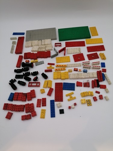 Lot pièces lego - de,