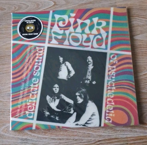 Pink floyd delicate sound - pink,