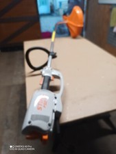 coupe bordures Stihl FSE B1