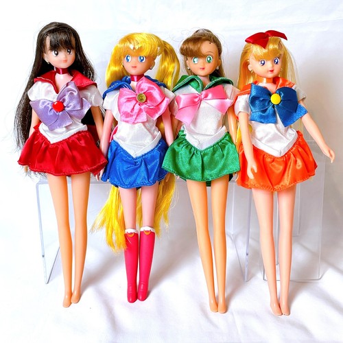 Lot figurines poupée - figurines,
