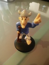 TRIPLE PATTE FIGURINE ASTERIX