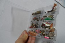 lot 27 ancien leurres et