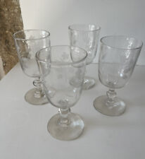 4 ANCIENS VERRES À PIED