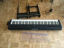 Piano Yamaha digital P-85