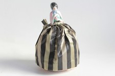 Demi figurine porcelaine Femme
